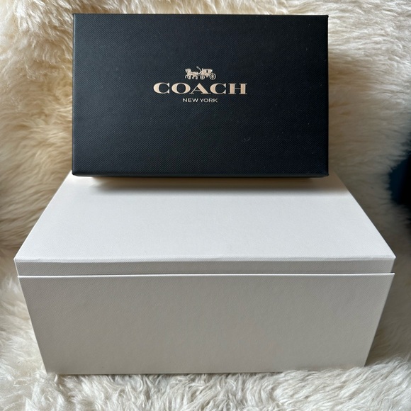 Authentic NWT Coach Rose Gold with Silver Glitter Wristlet Wallet Clutch Pouch - Picture 2 of 6